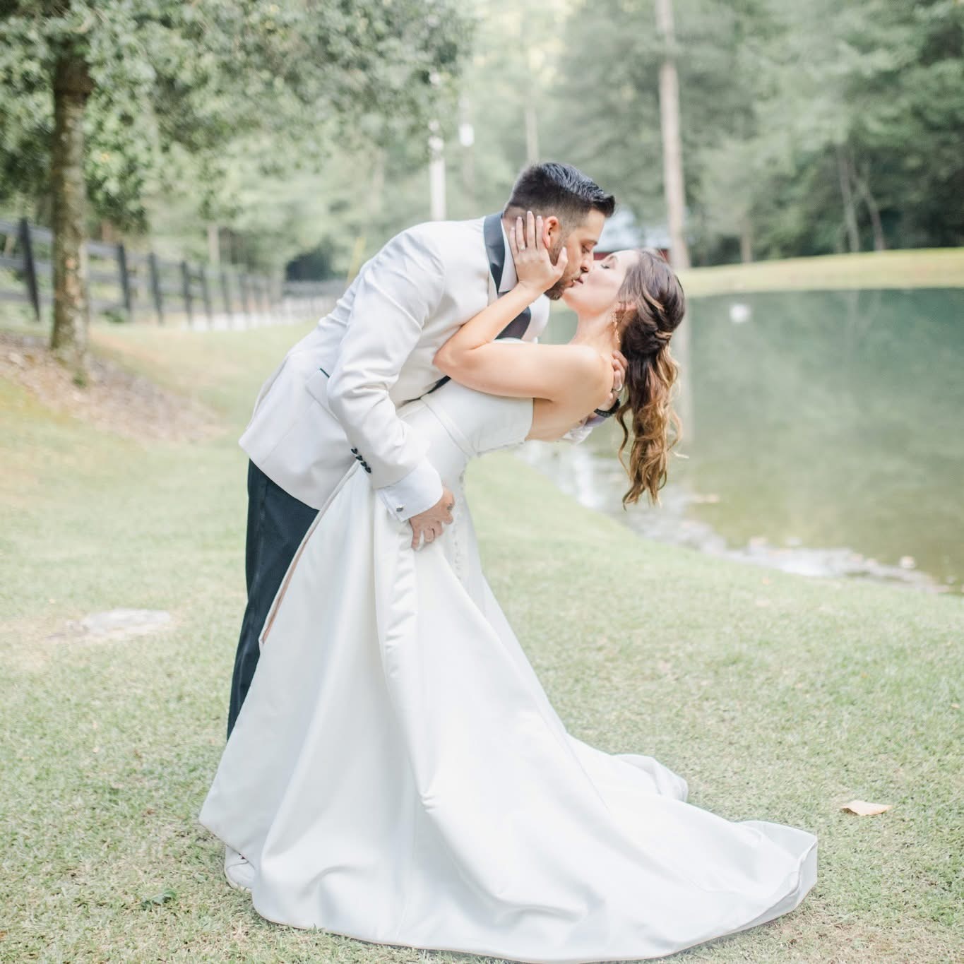 Wedding photography at a Georgia lakeside venue